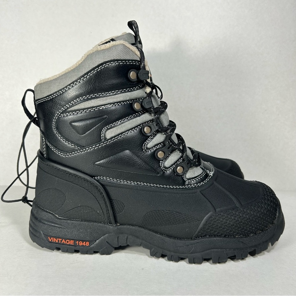 New Heritage Weatherproof Memory Foam Fleece Lined Winter Boot; Women’s Size 8.5